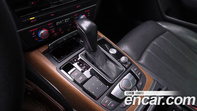 Audi A6 40 TDI Quattro Premium C7 2016 — фото 9