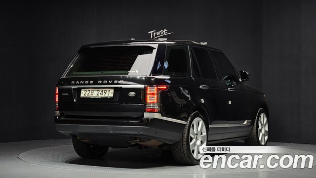 Land Rover Range Rover (IV) 5.0 SC AB 2014 — фото 2