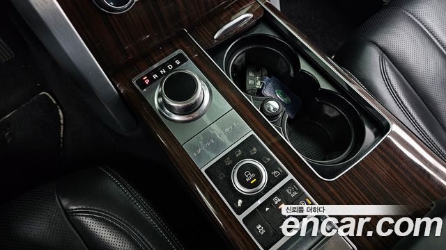 Land Rover Range Rover (IV) 5.0 SC AB 2014 — фото 9