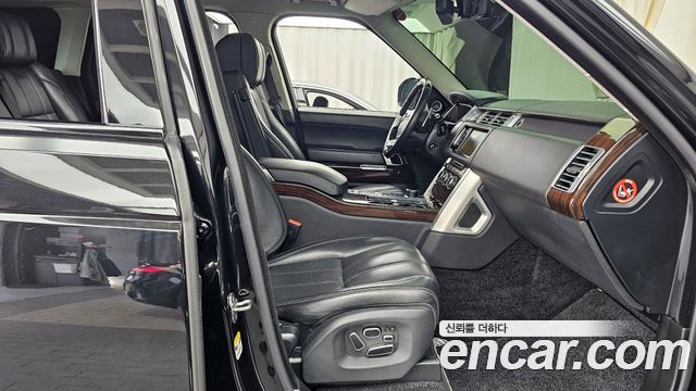 Land Rover Range Rover (IV) 5.0 SC AB 2014 — фото 11