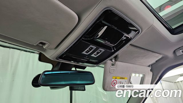 Land Rover Range Rover (IV) 5.0 SC AB 2014 — фото 17