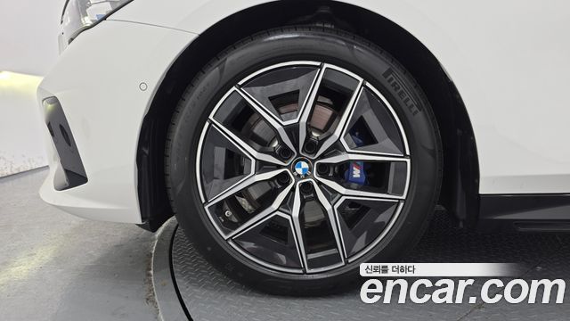 BMW 5 Series (G60) 520i M Sport 2025 — фото 5