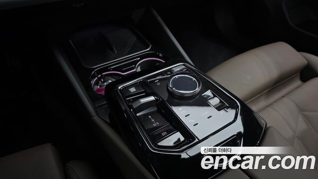 BMW 5 Series (G60) 520i M Sport 2025 — фото 9