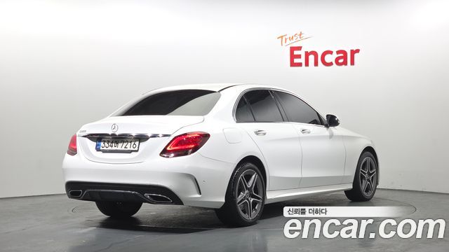 Mercedes-Benz C-Class (W205) C200 AMG Line 2021 — фото 2