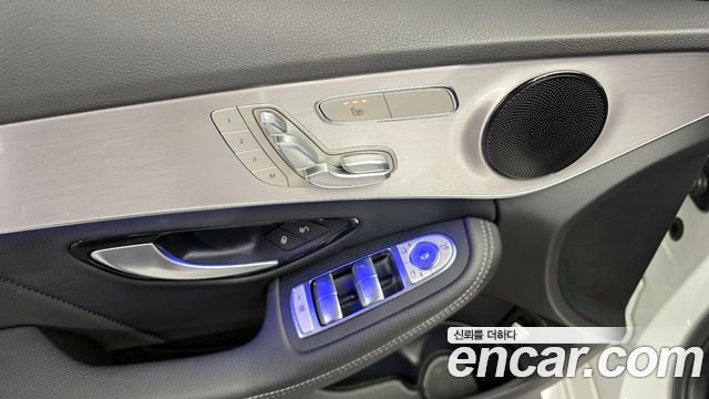 Mercedes-Benz C-Class (W205) C200 AMG Line 2021 — фото 14