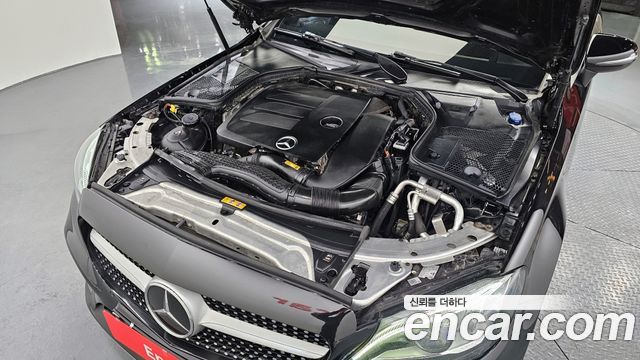 Mercedes-Benz C-Class (W205) C200 Cabriolet 2021 — фото 6