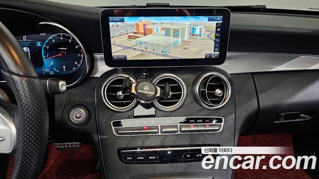 Mercedes-Benz C-Class (W205) C200 Cabriolet 2021 — фото 18