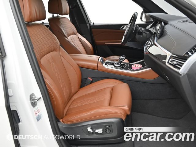 BMW X5 (G05) M50i 2023 — фото 10