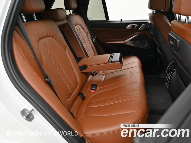 BMW X5 (G05) M50i 2023 — фото 16