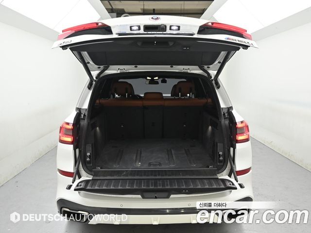 BMW X5 (G05) M50i 2023 — фото 23