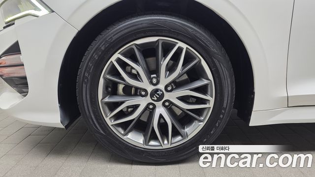 Kia K5 (III) 2.0 Prestige 2021 — фото 5