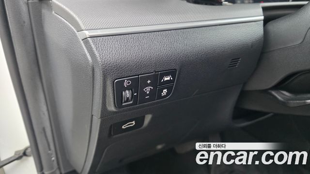 Kia K5 (III) 2.0 Prestige 2021 — фото 15