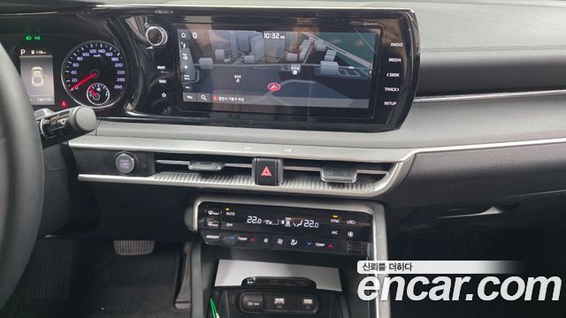 Kia K5 (III) 2.0 Prestige 2021 — фото 16