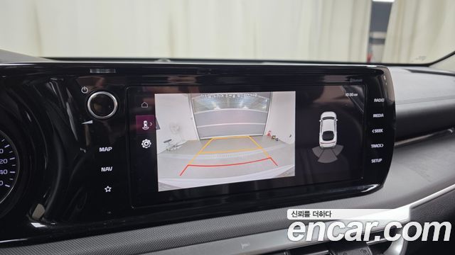 Kia K5 (III) 2.0 Prestige 2021 — фото 17