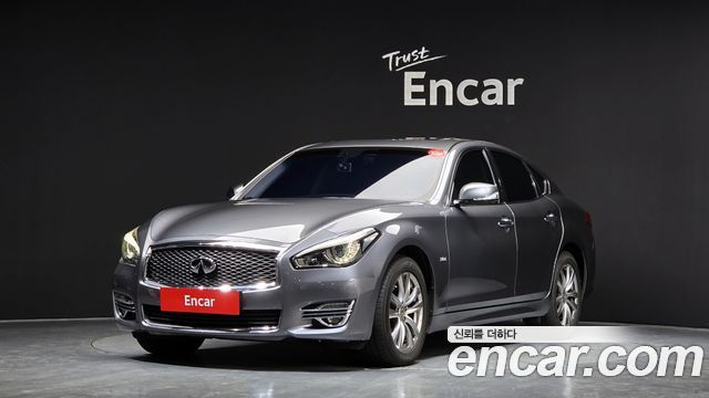 Infiniti Q70 3.0d