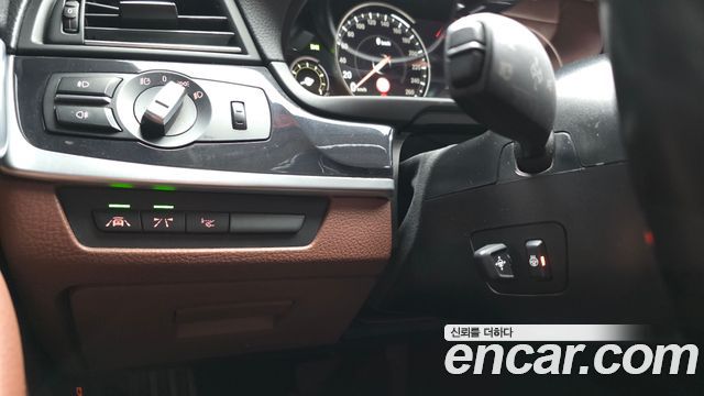 BMW 5 Series (F10) 520d M Aero Dynamic 2016 — фото 17