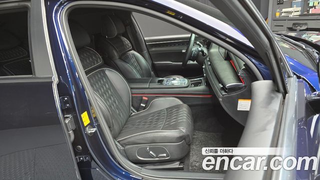 Genesis G90 (RS4) Gasoline 3.5 Turbo e-S/C AWD LWB 2022 — фото 15
