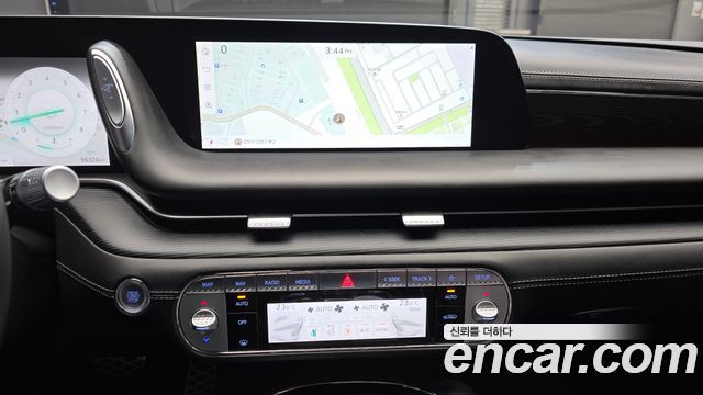 Genesis G90 (RS4) Gasoline 3.5 Turbo e-S/C AWD LWB 2022 — фото 18