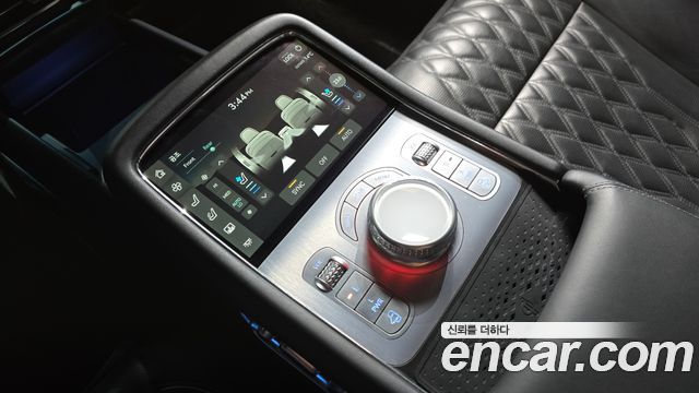 Genesis G90 (RS4) Gasoline 3.5 Turbo e-S/C AWD LWB 2022 — фото 21