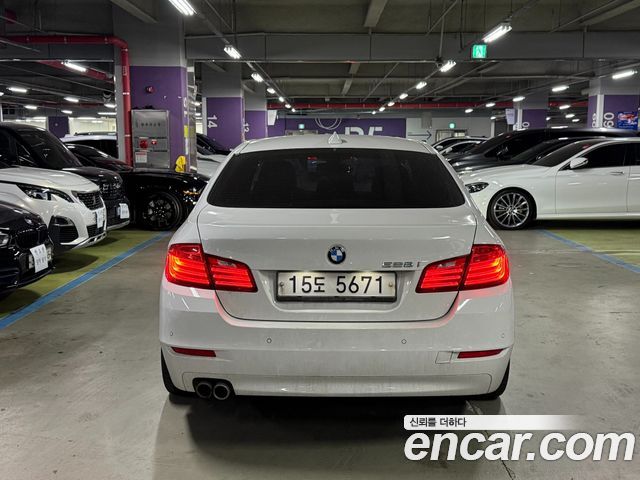 BMW 5 Series (F10) 528i 2015 — фото 2