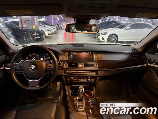 BMW 5 Series (F10) 528i 2015 — фото 7