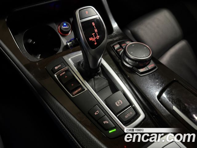 BMW 5 Series (F10) 528i 2015 — фото 9