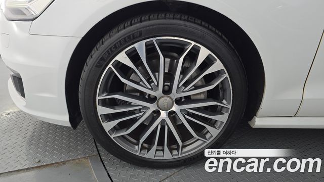 Audi A6 50 TDI Quattro Premium C7 2016 — фото 5