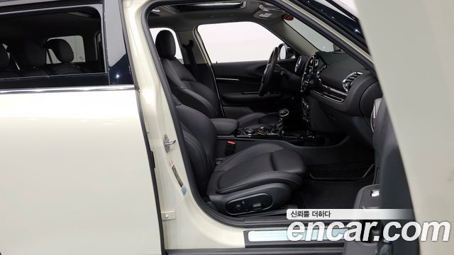 MINI Cooper Clubman High 2nd 2019 — фото 10