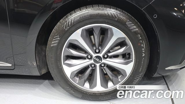 Kia K8 Hybrid Noblesse 2022 — фото 5