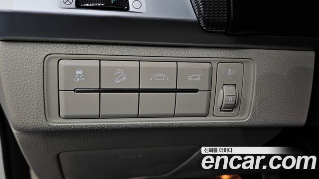 KG Mobility (SsangYong) Rexton Diesel 2.2 4WD Prestige 2023 — фото 13