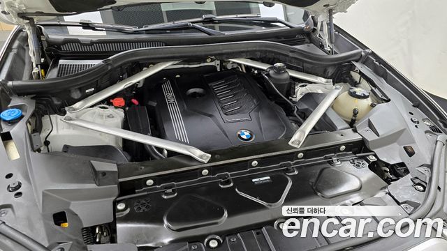 BMW X6 (G06) xDrive40i M Sport 2021 — фото 6