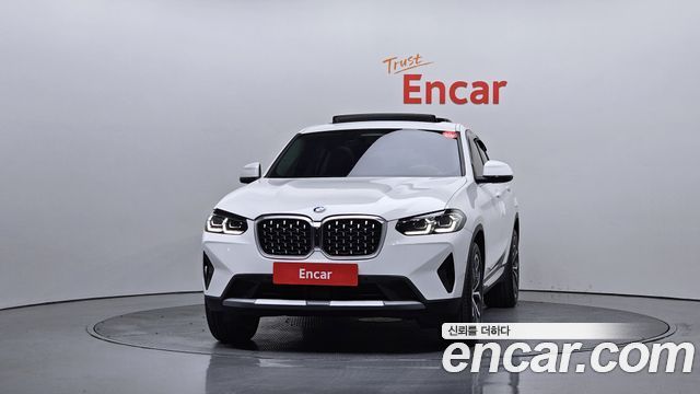 BMW X4 (G02) xDrive20i xLine 2025 — фото 3