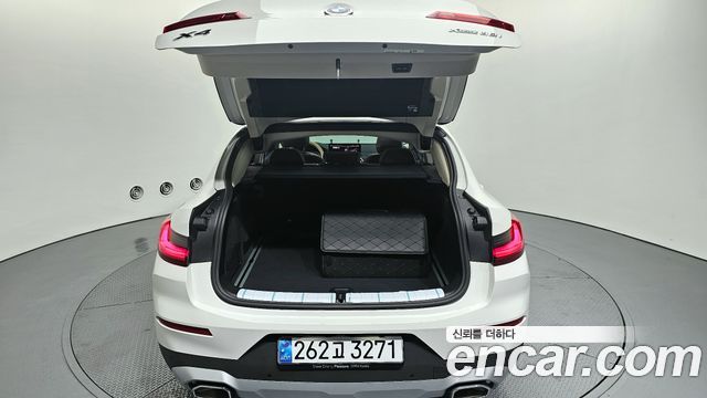 BMW X4 (G02) xDrive20i xLine 2025 — фото 20