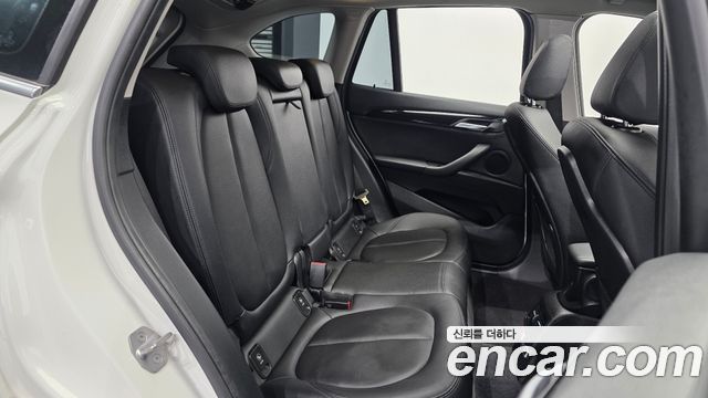 BMW X1 (F48) xDrive 18d Premium 2018 — фото 12