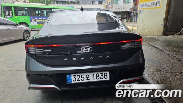 Hyundai Sonata The Edge (DN8) 2.0 LPG(Disabled) Exclusive 2025 — фото 6