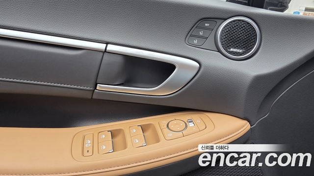 Hyundai Sonata The Edge (DN8) 2.0 LPG(Disabled) Exclusive 2025 — фото 8