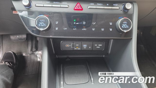 Hyundai Sonata The Edge (DN8) 2.0 LPG(Disabled) Exclusive 2025 — фото 10