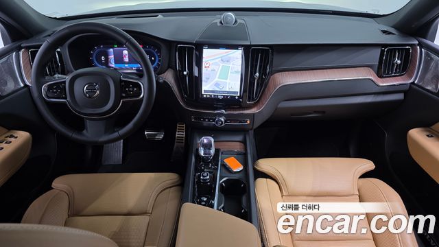 Volvo XC60 (II) B6 Ultimate Bright 2024 — фото 7
