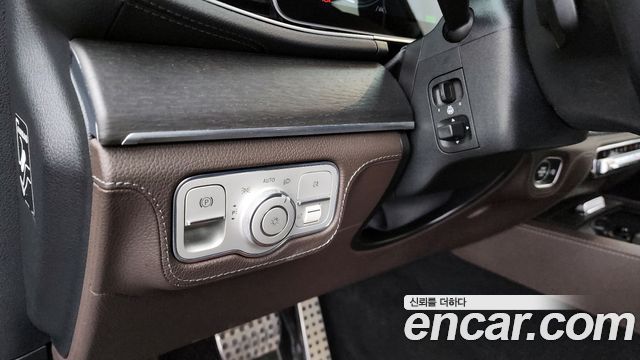 Mercedes-Benz GLS-Class (X167) GLS580 4MATIC 2021 — фото 16