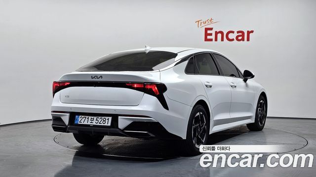 Kia K5 (III) 2.0 Prestige 2024 — фото 2