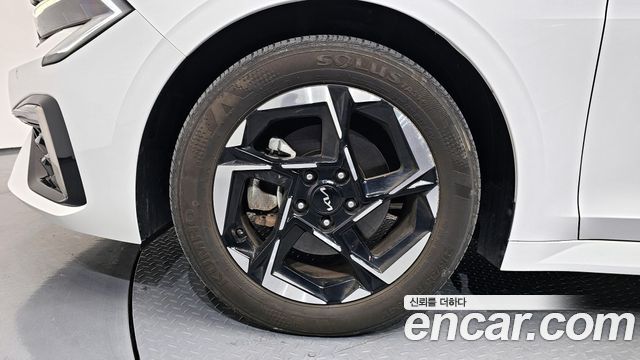 Kia K5 (III) 2.0 Prestige 2024 — фото 5