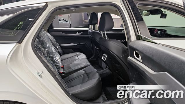 Kia K5 (III) 2.0 Prestige 2024 — фото 12
