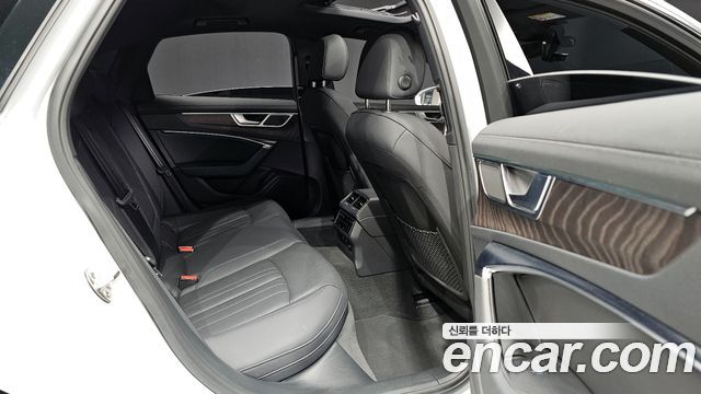 Audi A6 (C8) 45 TFSI Quattro Premium 2023 — фото 15