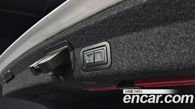 Audi A6 (C8) 45 TFSI Quattro Premium 2023 — фото 24