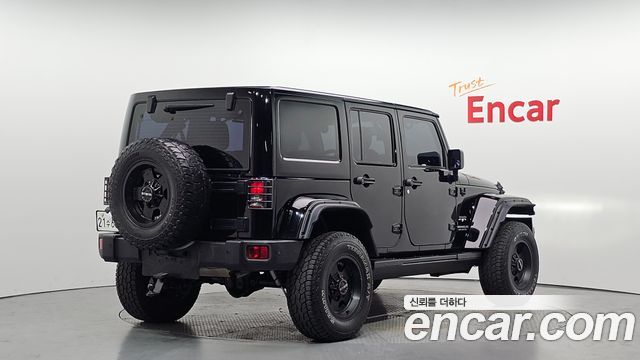 Jeep Wrangler (JK) 3.6 Sahara 4Door 2017 — фото 2