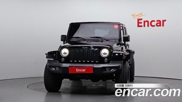 Jeep Wrangler (JK) 3.6 Sahara 4Door 2017 — фото 3
