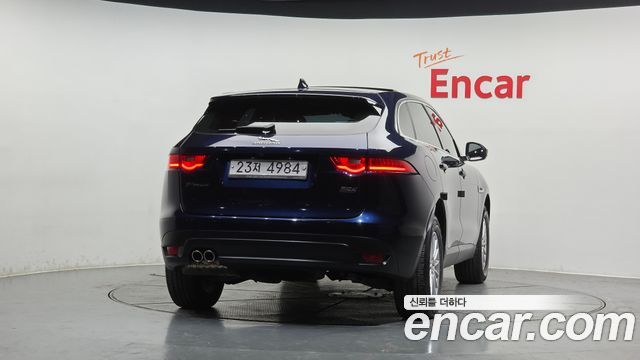 Jaguar F-PACE 20d Prestige 2018 — фото 4