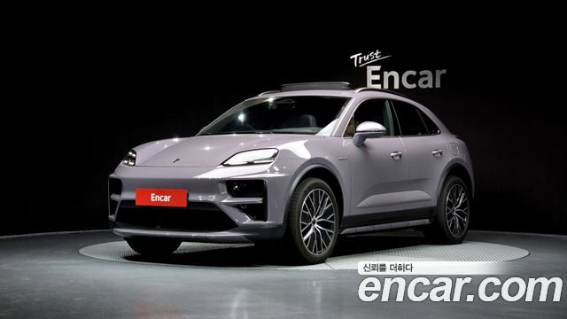 Porsche Macan EV Turbo