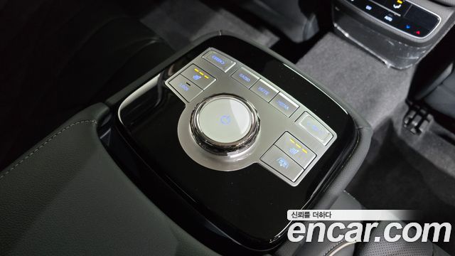 Genesis G80 (RG3) Gasoline 2.5 Turbo AWD 2023 — фото 19