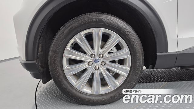 Ford Explorer (VI) 2.3 LimIted 4WD 2020 — фото 5